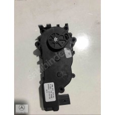BAŞKAN TİC.MERCEDES A2047500060 VAKUMLU BAGAJ AÇMA MOTORU 2047500060